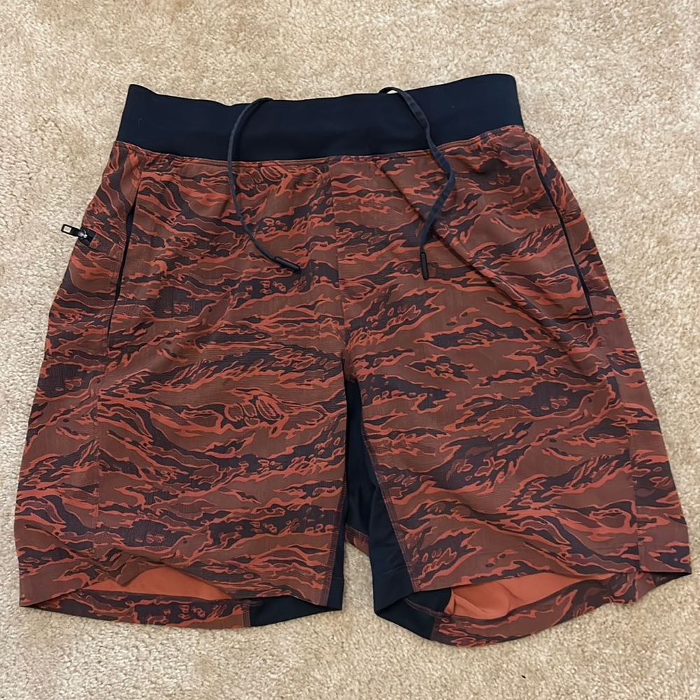 Lululemon THE linerless short